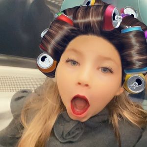 Meet your Posher, Abby